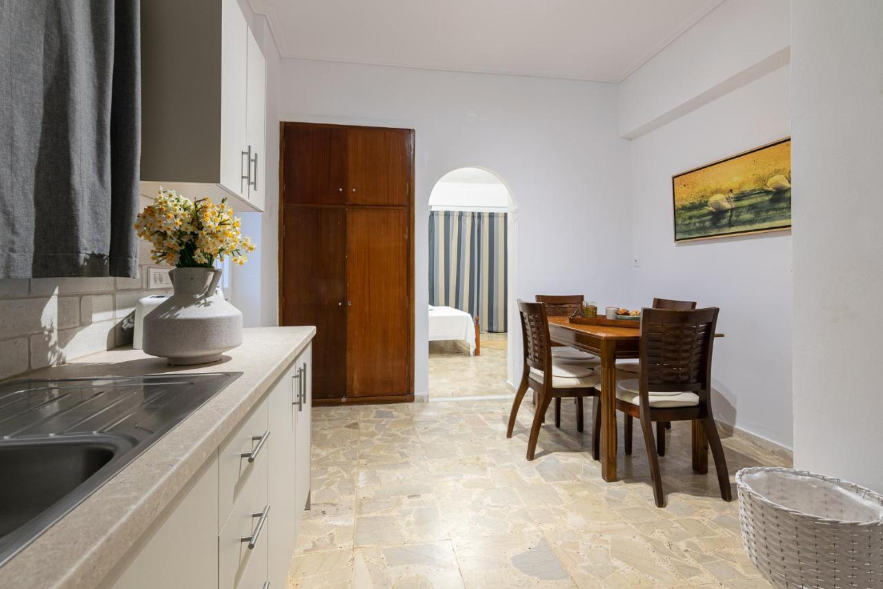 Denise Studios And Apartments Αργάσι Εξωτερικό φωτογραφία