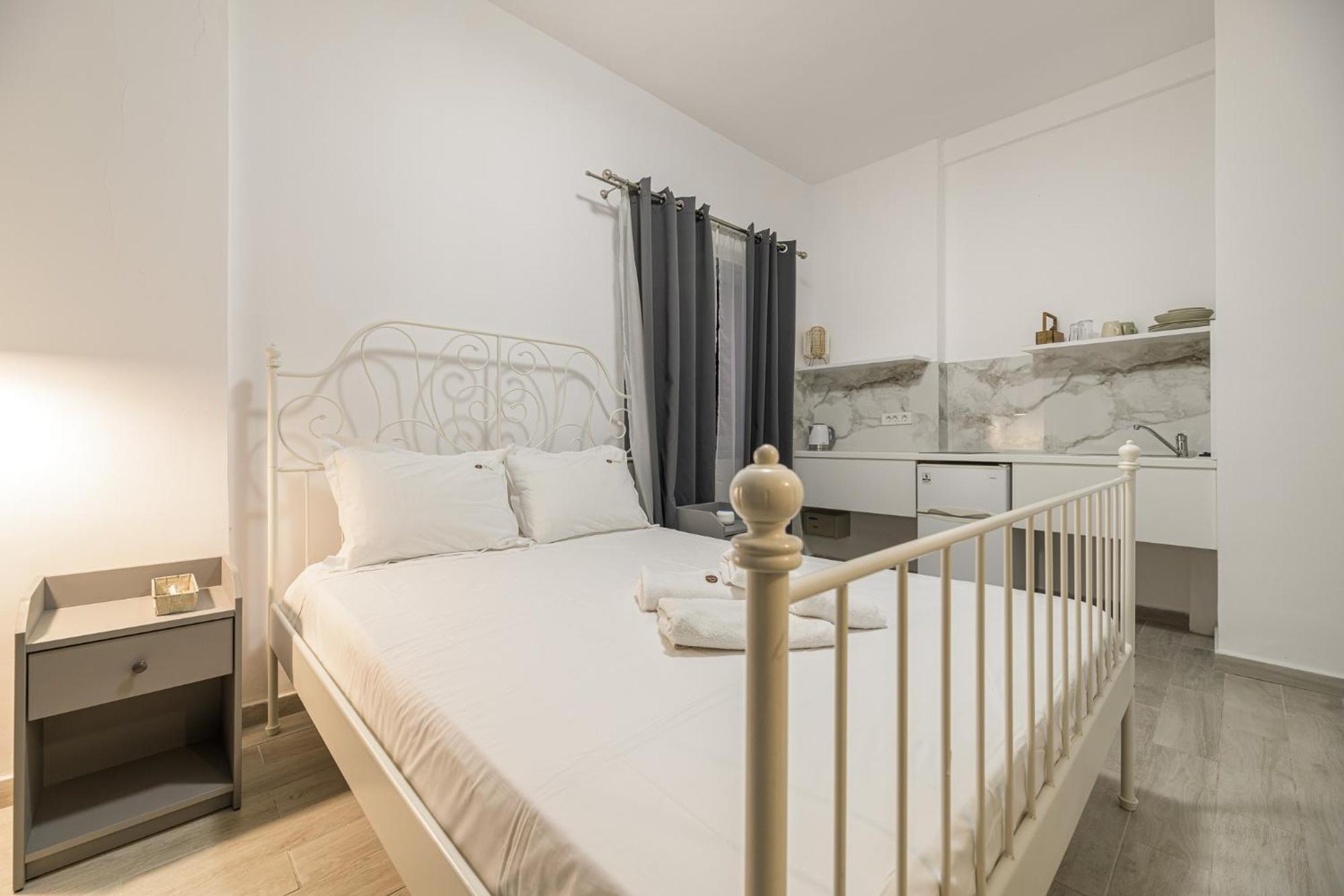 Denise Studios And Apartments Αργάσι Εξωτερικό φωτογραφία