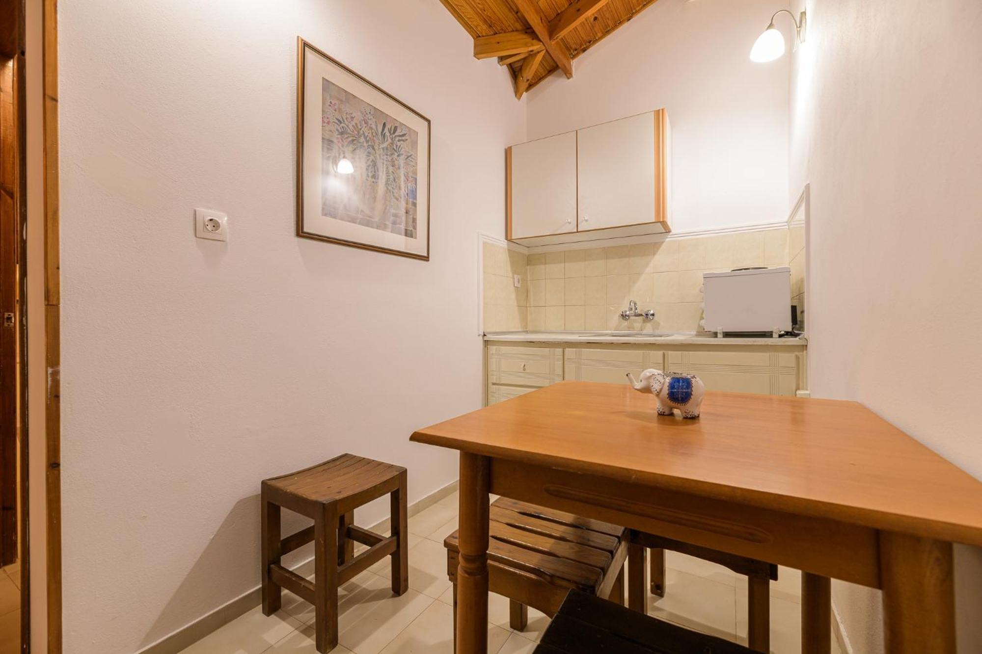 Denise Studios And Apartments Αργάσι Εξωτερικό φωτογραφία