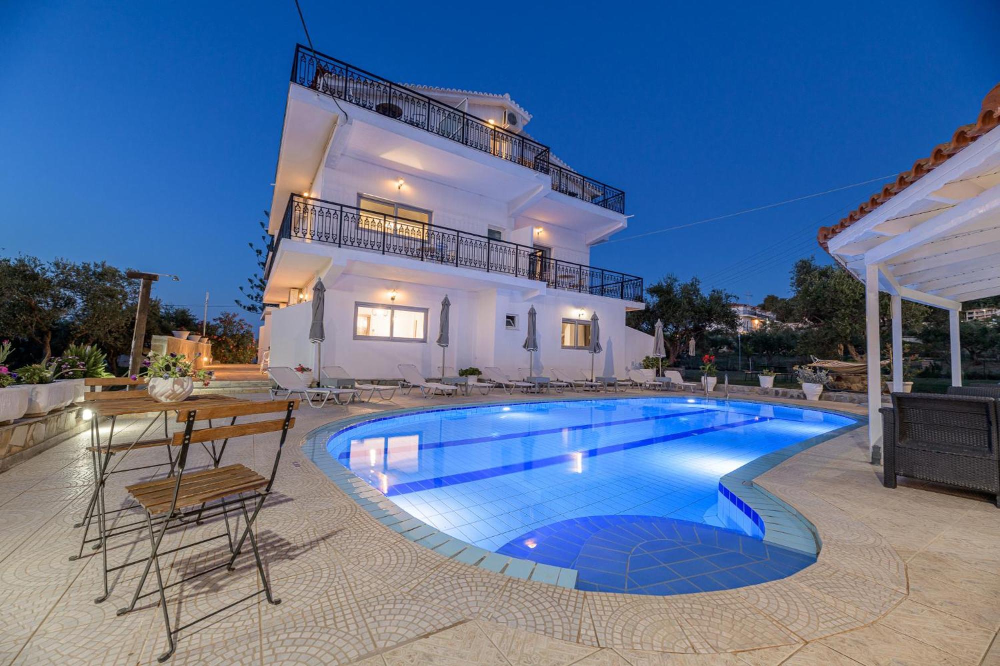 Denise Studios And Apartments Αργάσι Εξωτερικό φωτογραφία